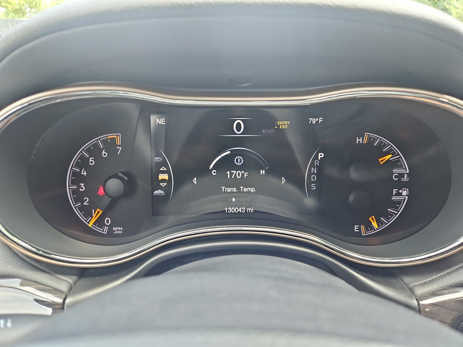 Used 2014 Jeep Grand Cherokee Overland AWD/4WD image 17