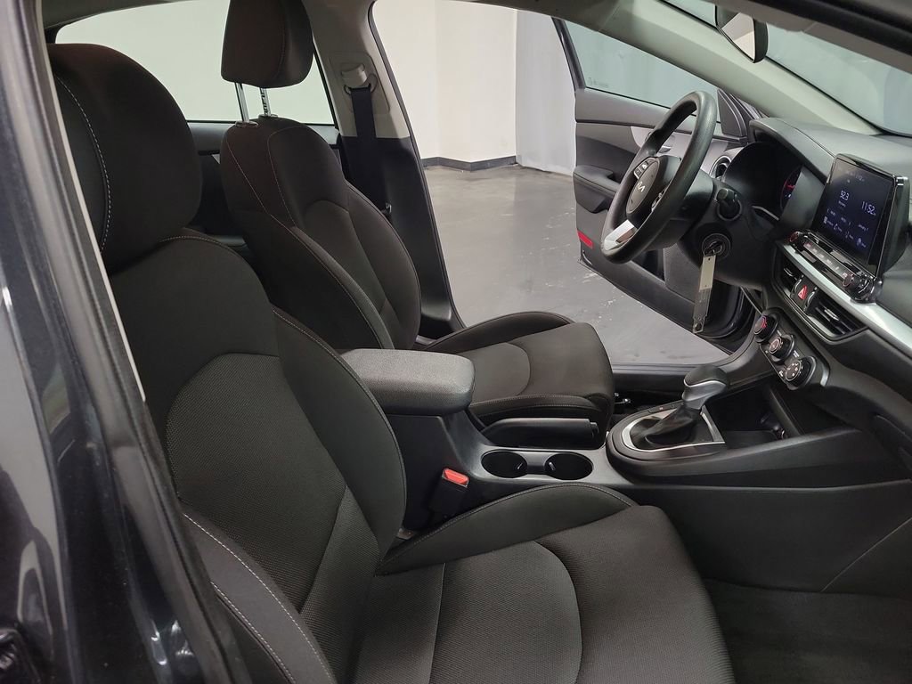Used 2024 Kia Forte LX image 21