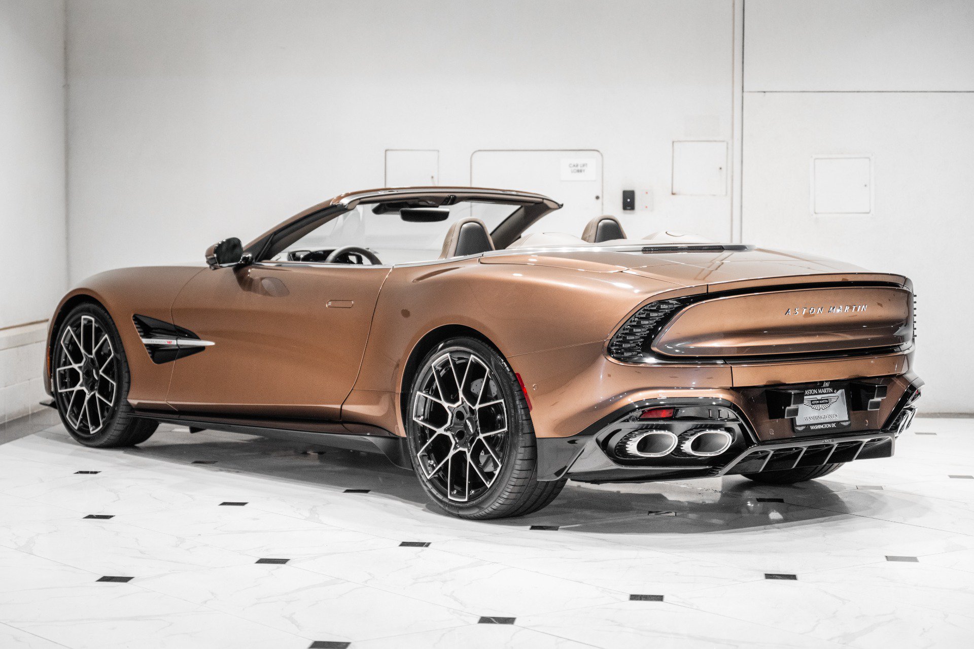 New 2026 Aston Martin Vanquish Convertible RWD image 2