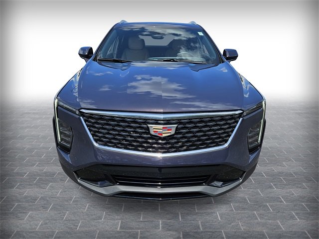 Certified 2025 Cadillac XT4 Premium Luxury image 5