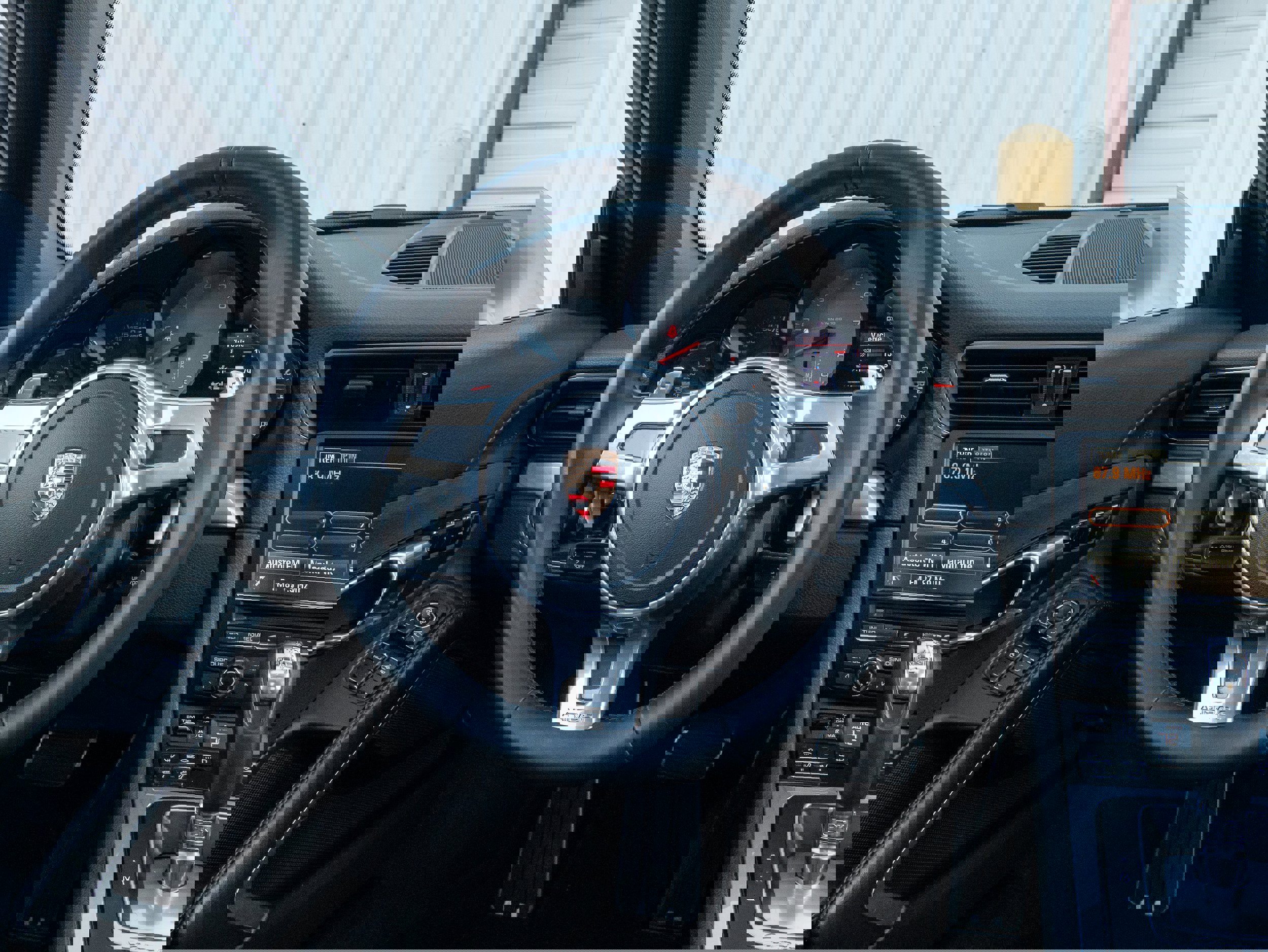 Used 2015 Porsche 911 Carrera S image 26