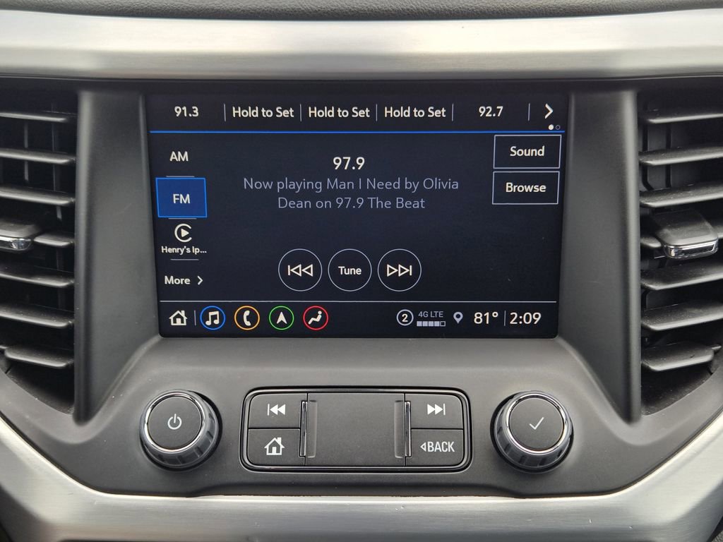 Used 2023 GMC Acadia SLT w/ Elevation Edition FWD image 8