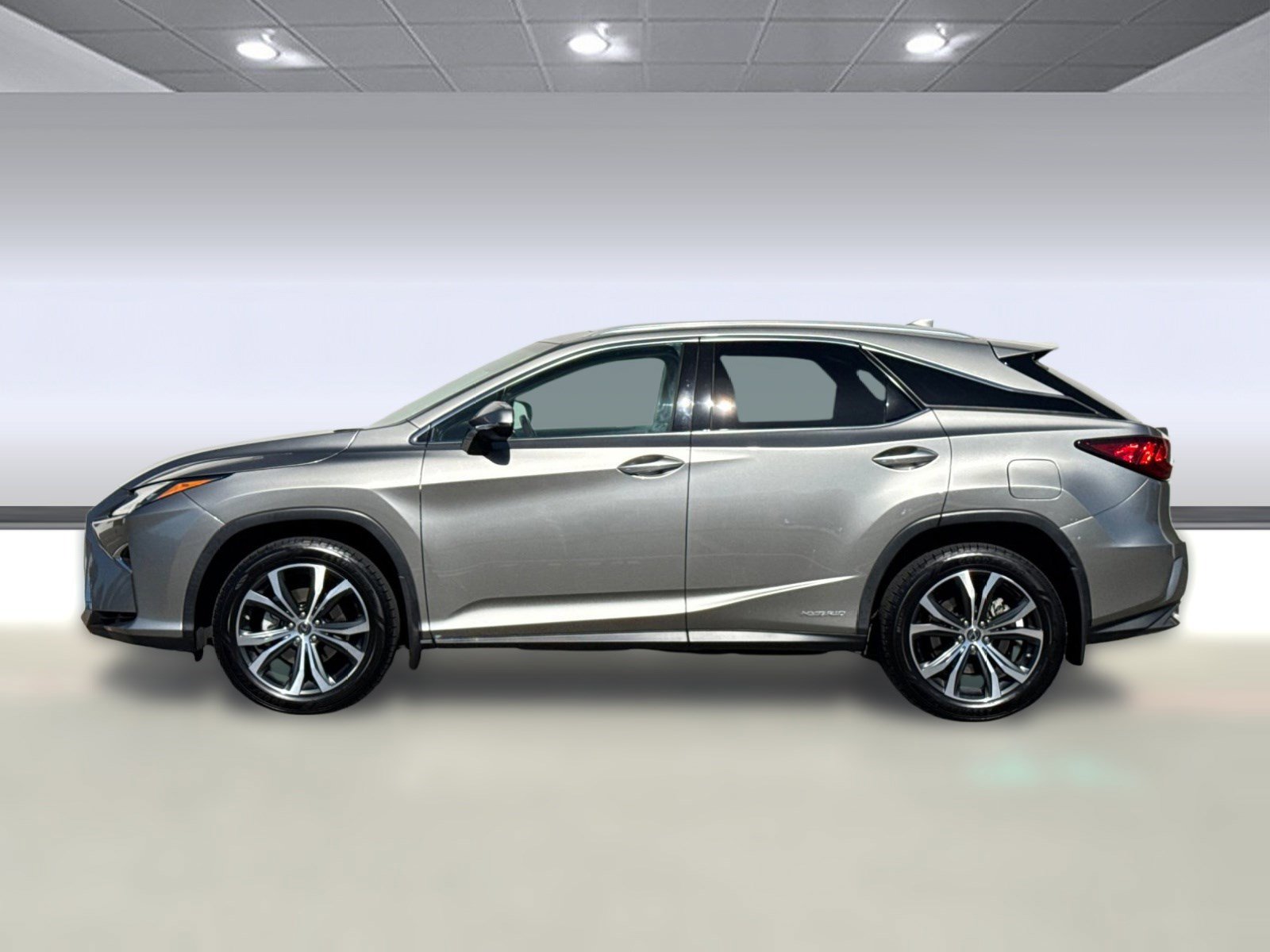 Used 2019 Lexus RX 450h AWD w/ Navigation Package image 2