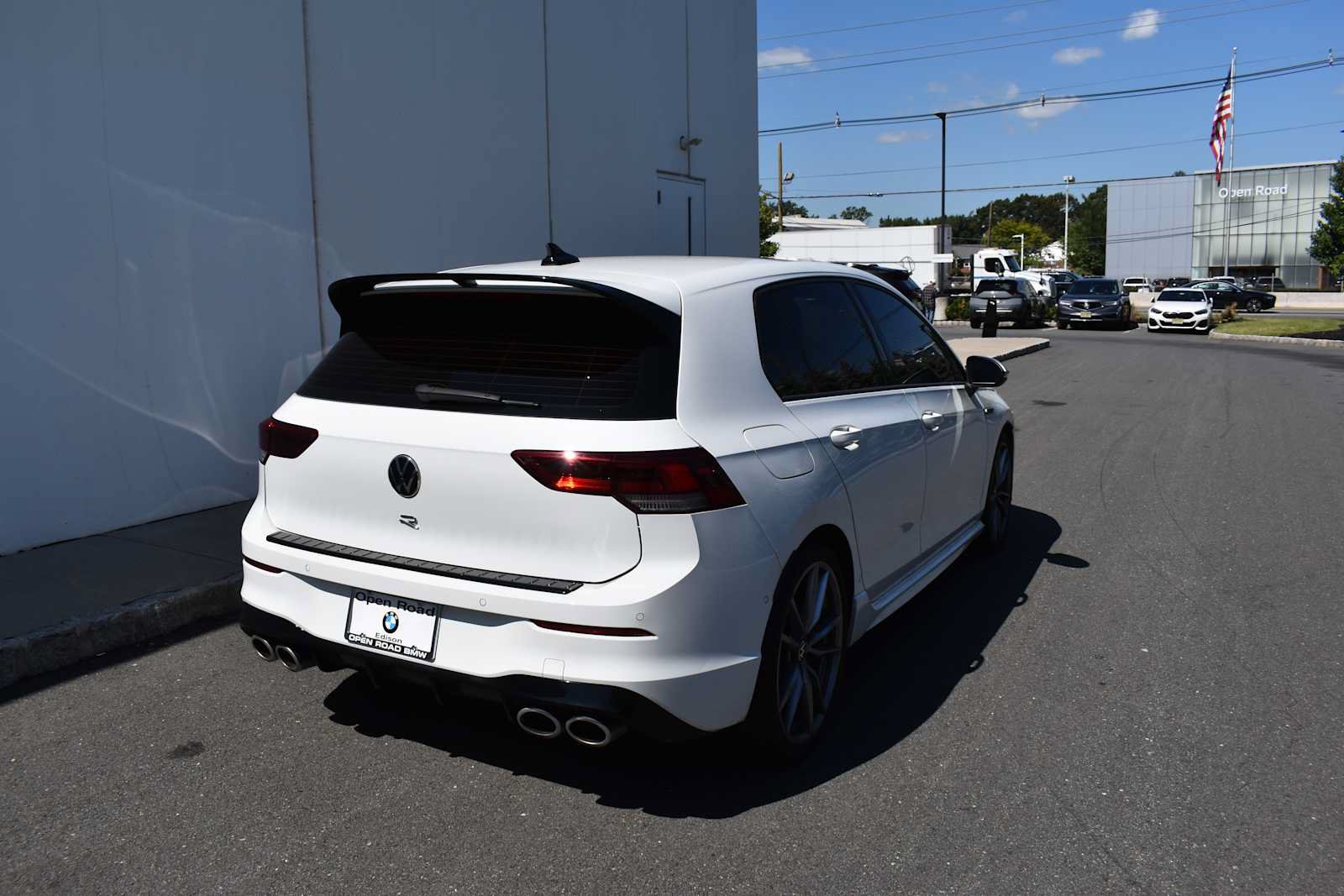 Used 2024 Volkswagen Golf R AWD/4WD image 5