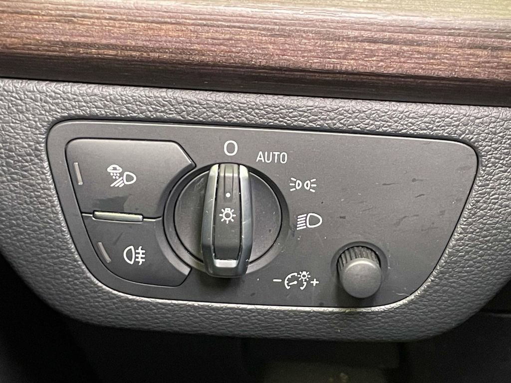 Certified 2023 Audi Q5 2.0T Premium w/ Convenience Package image 37