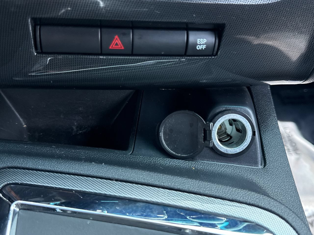 Used 2010 Dodge Challenger R/T RWD image 19