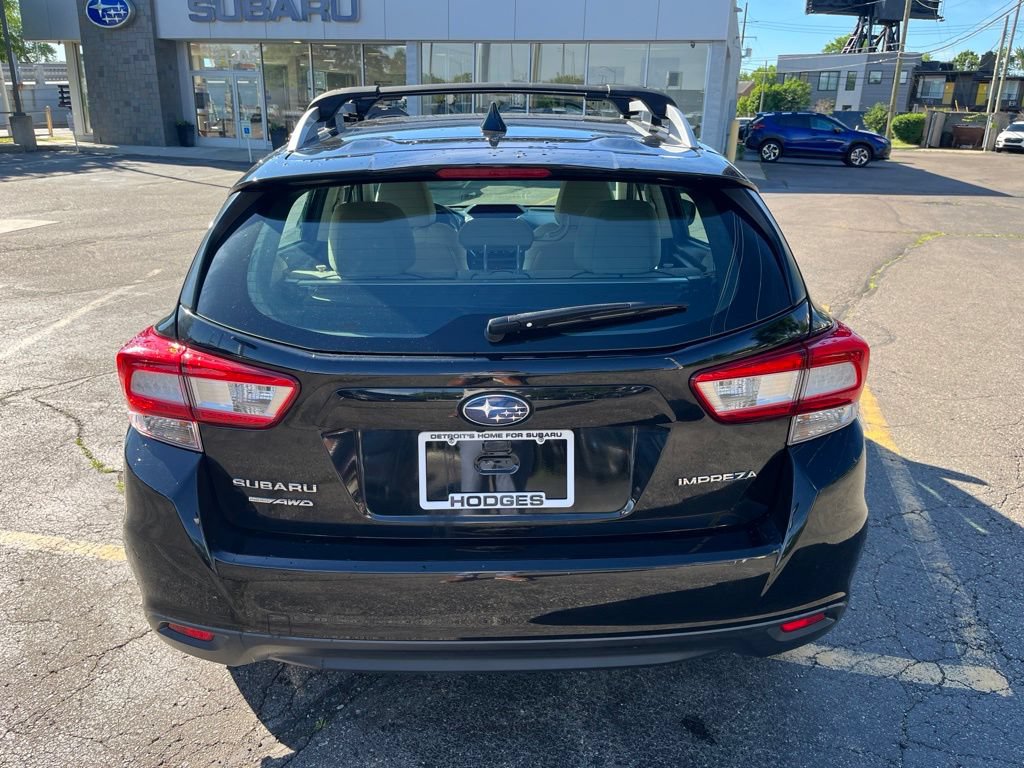 Used 2018 Subaru Impreza 2.0i Premium AWD/4WD image 7
