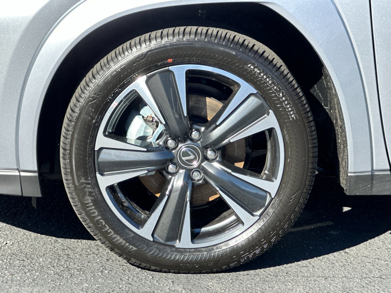 Used 2025 Lexus UX 300h AWD image 32