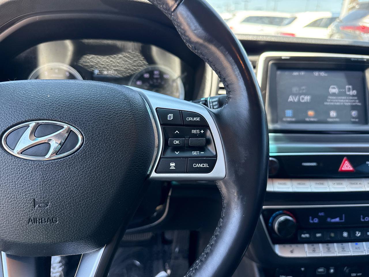 Used 2019 Hyundai Sonata SEL w/ Tech Package 02 FWD image 18