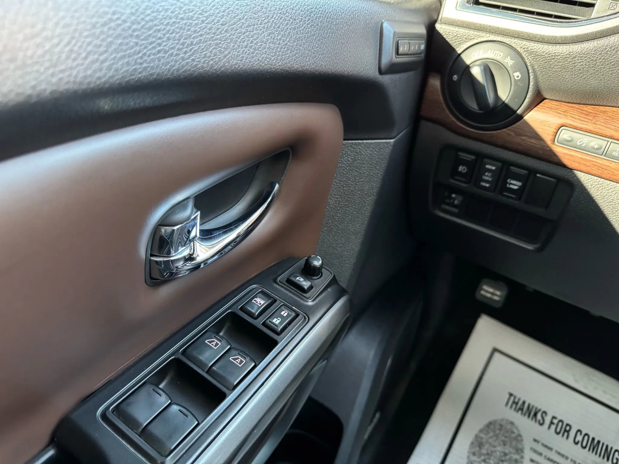 Used 2017 Nissan Titan Platinum Reserve image 23