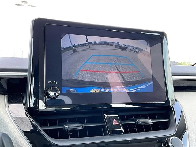 Used 2023 Toyota Corolla LE FWD image 30