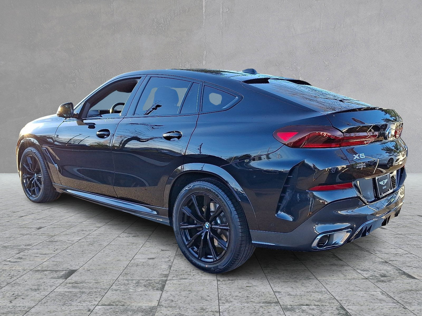 Used 2024 BMW X6 xDrive40i w/ Premium Package image 7