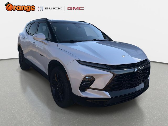Used 2023 Chevrolet Blazer RS w/ Driver Confidence II Package AWD/4WD image 1