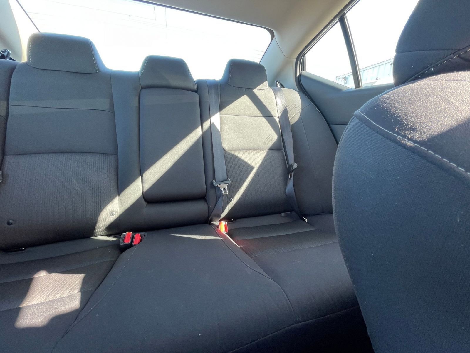 Used 2025 Nissan Altima 2.5 SV image 38