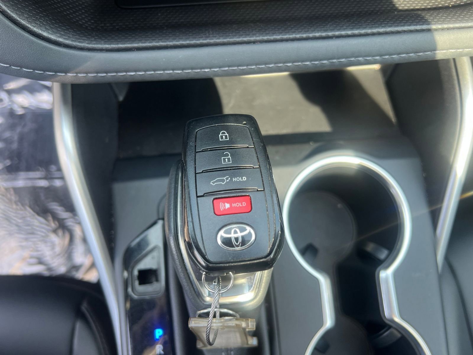 Used 2025 Toyota Highlander XSE AWD/4WD image 21