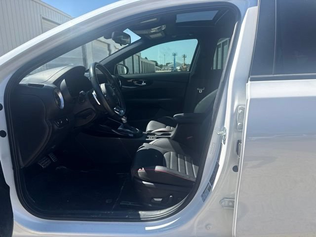 Used 2023 Kia Forte GT w/ GT2 Package FWD image 4