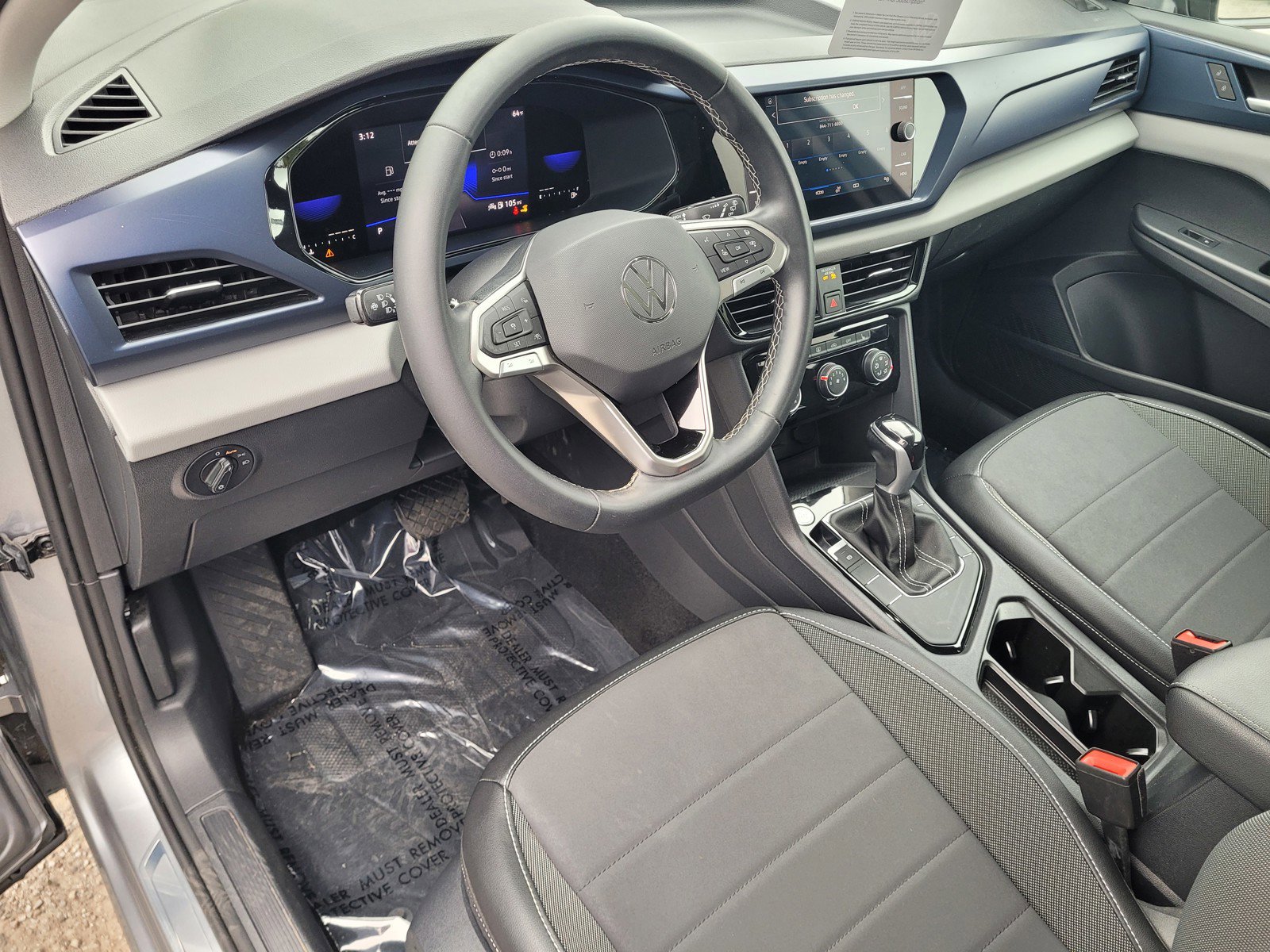 Used 2023 Volkswagen Taos SE image 11