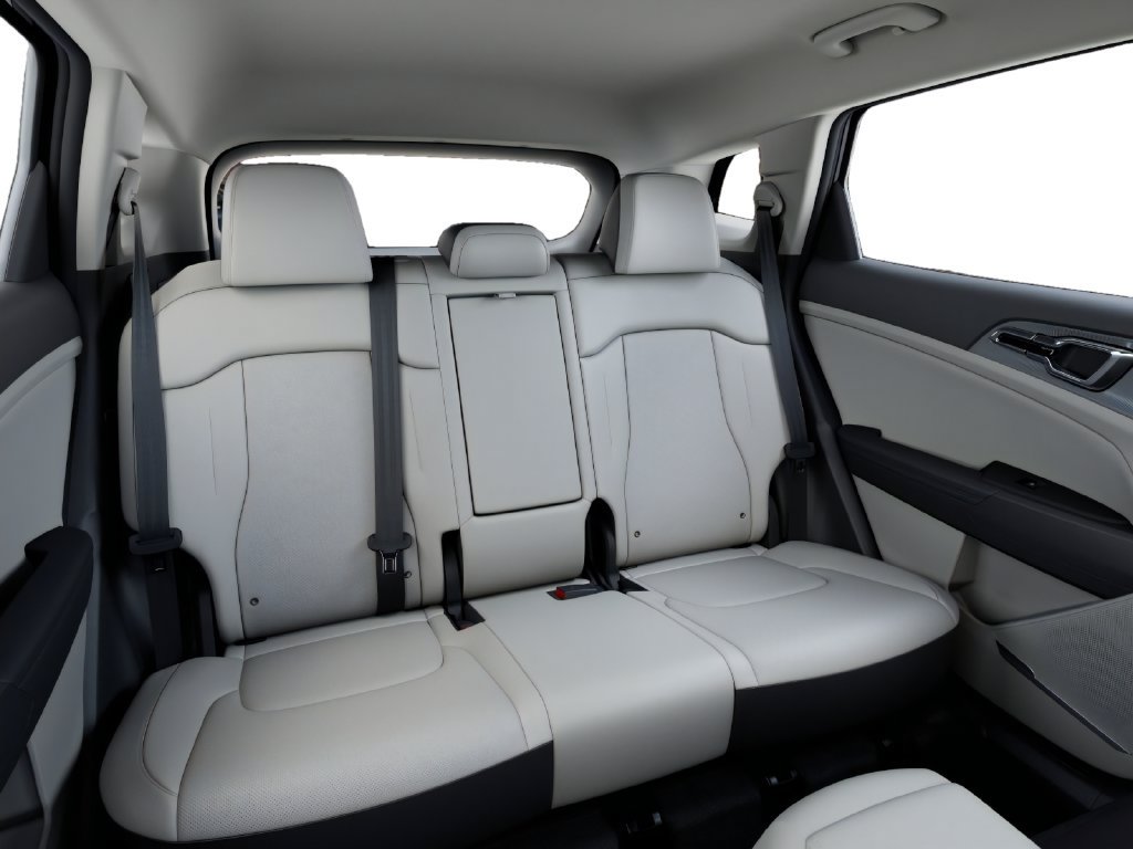 New 2026 Kia Sportage EX AWD/4WD image 16