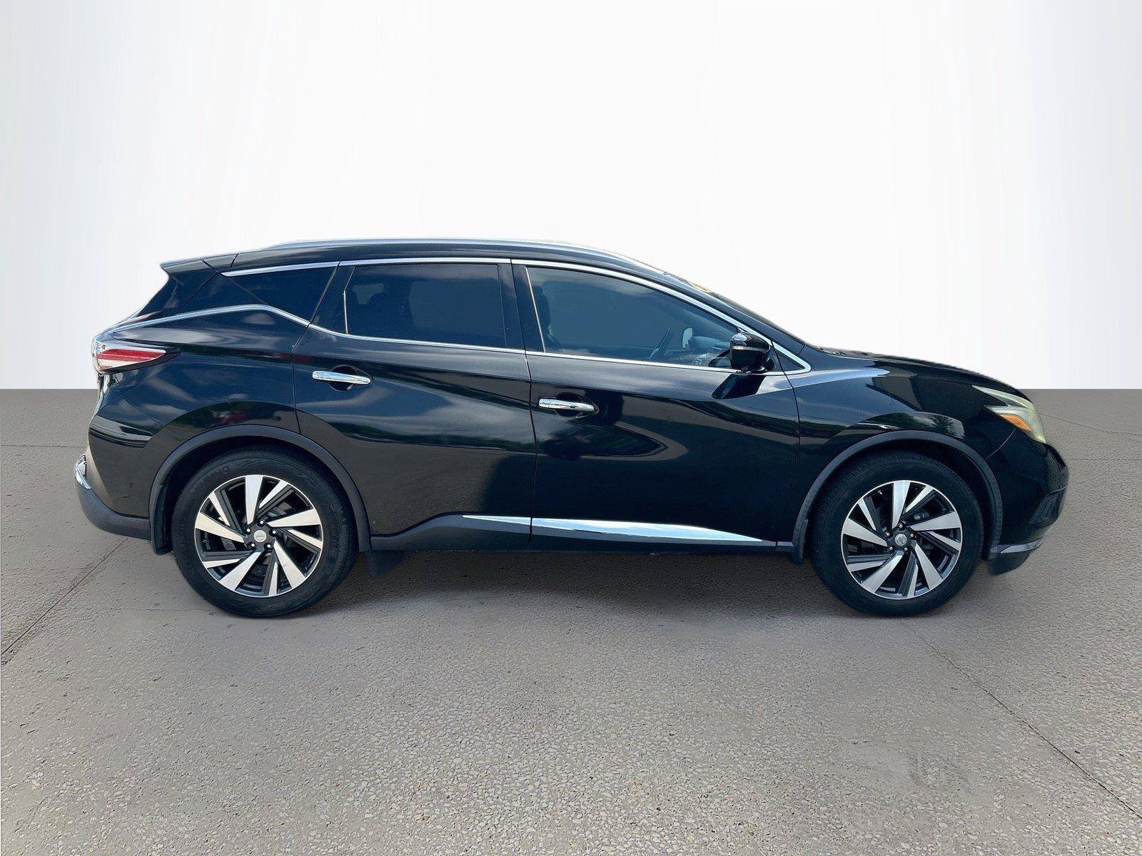 Used 2015 Nissan Murano Platinum w/ Platinum Technology Package FWD image 3