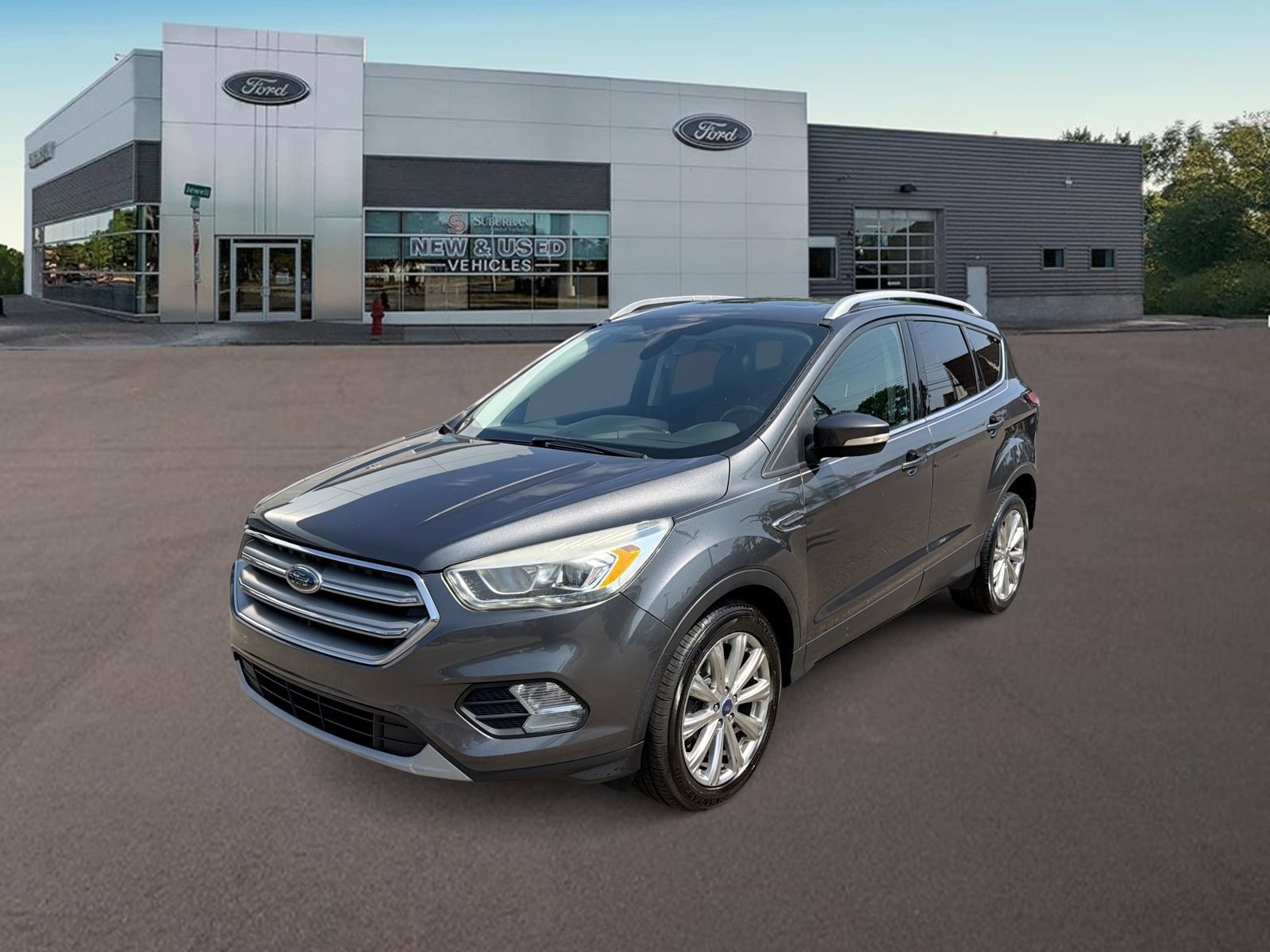 Used 2017 Ford Escape Titanium FWD image 4