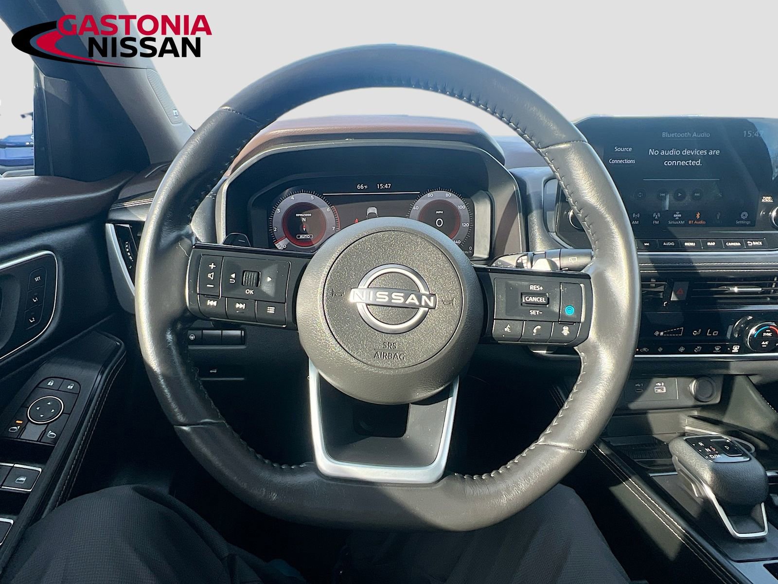 Used 2023 Nissan Rogue Platinum image 14