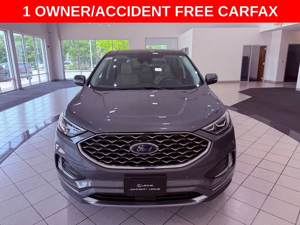Used 2022 Ford Edge Titanium w/ Equipment Group 301A AWD/4WD image 2