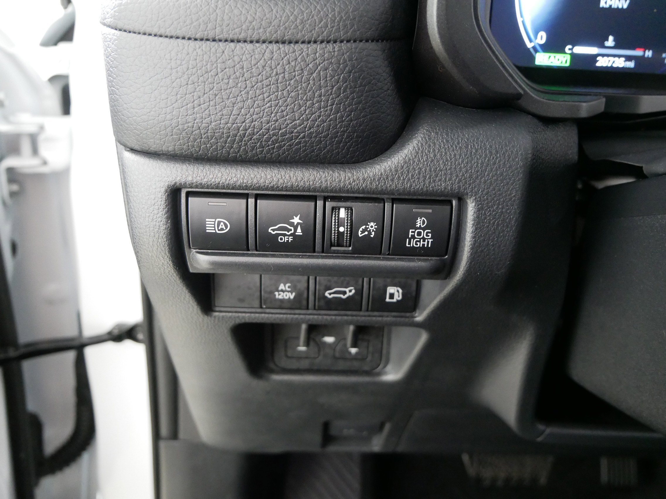 Used 2024 Toyota Land Cruiser w/ Premium Package image 26