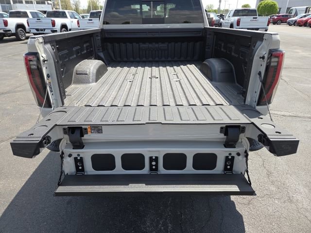 New 2026 GMC Sierra 3500 AT4 w/ AT4 Premium Plus Package AWD/4WD image 28