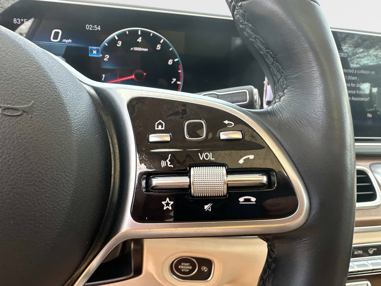 Certified 2022 Mercedes-Benz GLE 350 4MATIC w/ Premium Package image 26