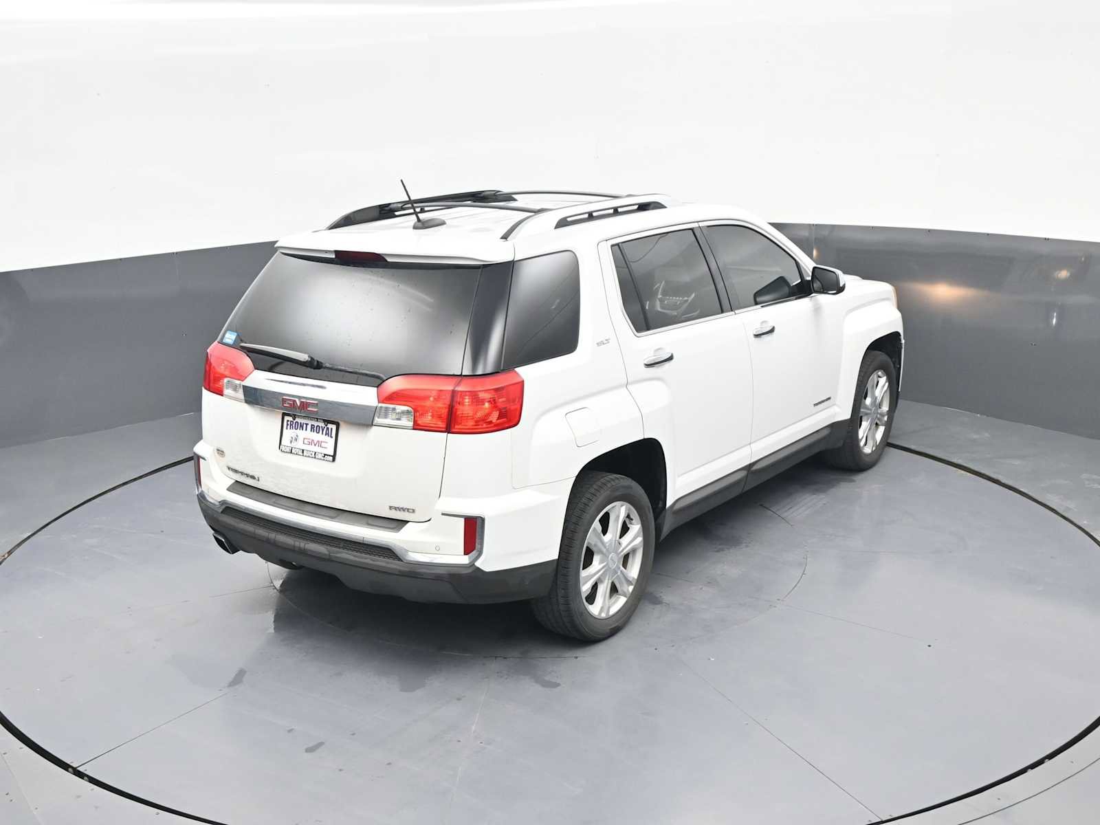 Used 2017 GMC Terrain SLT w/ Open Road Package AWD/4WD image 24