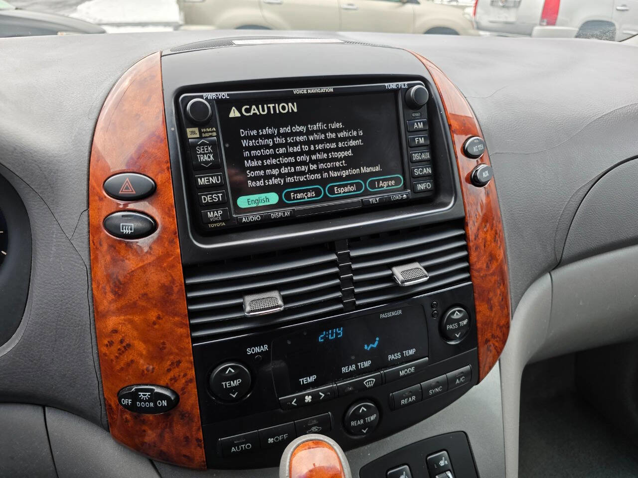 Used 2006 Toyota Sienna XLE Limited AWD/4WD image 17