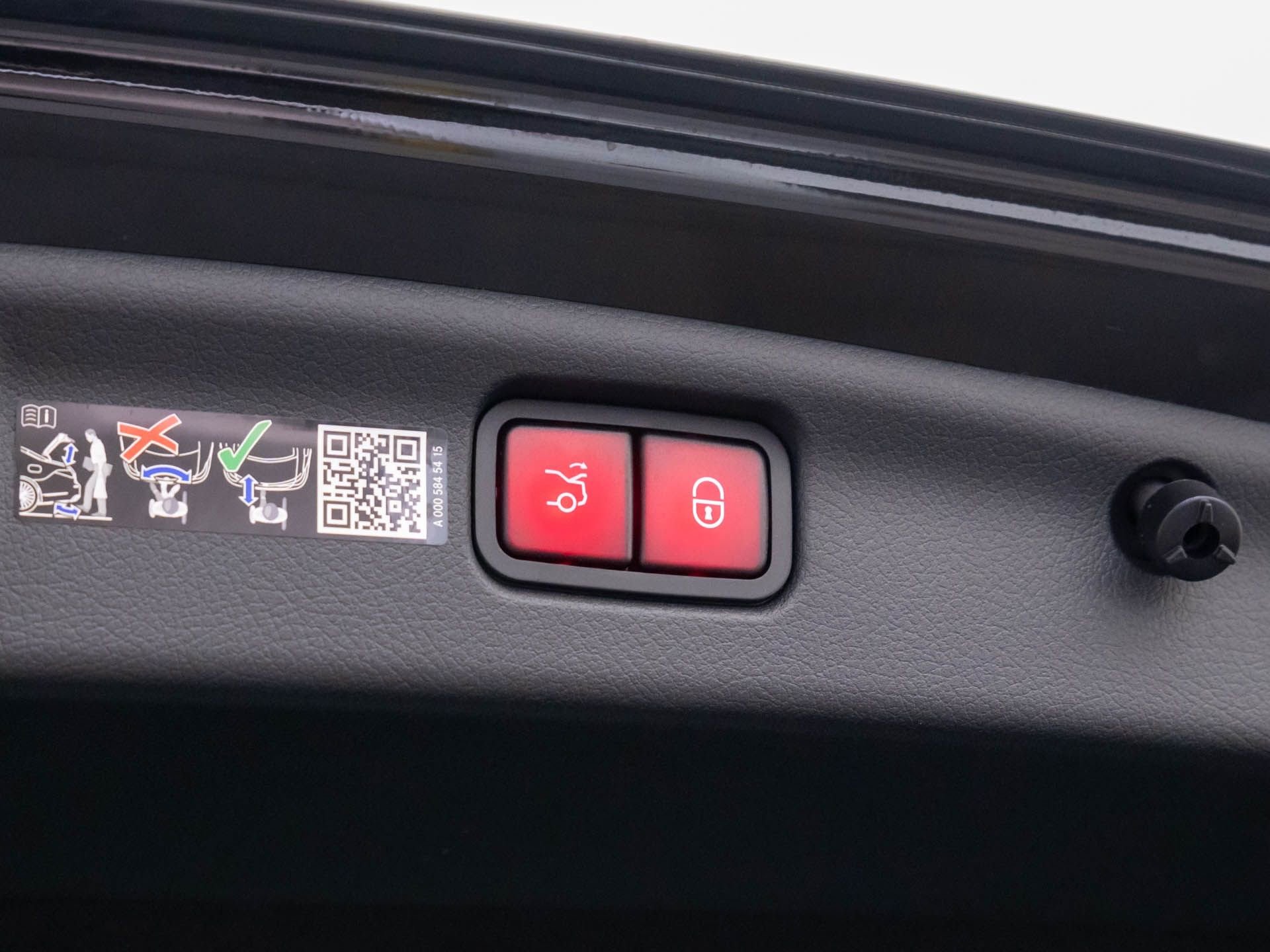 New 2026 Mercedes-Benz C 300 C 300 image 33