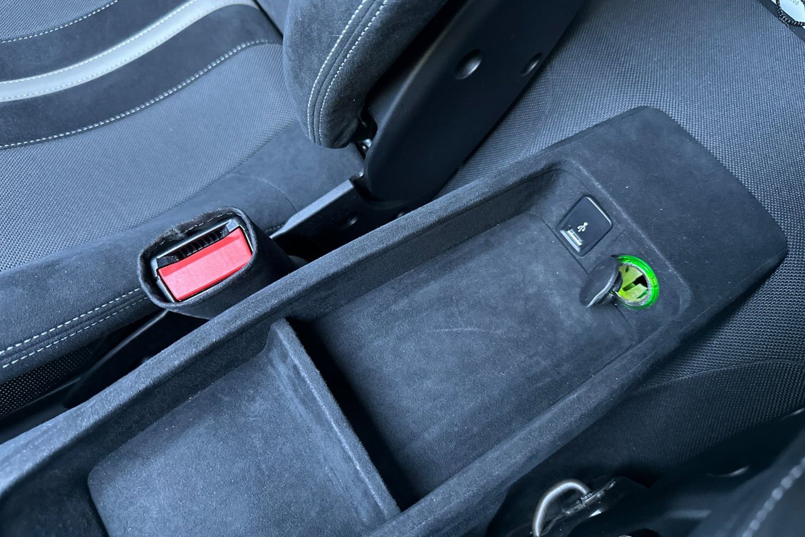 Used 2020 Ferrari 488 Pista Base image 25