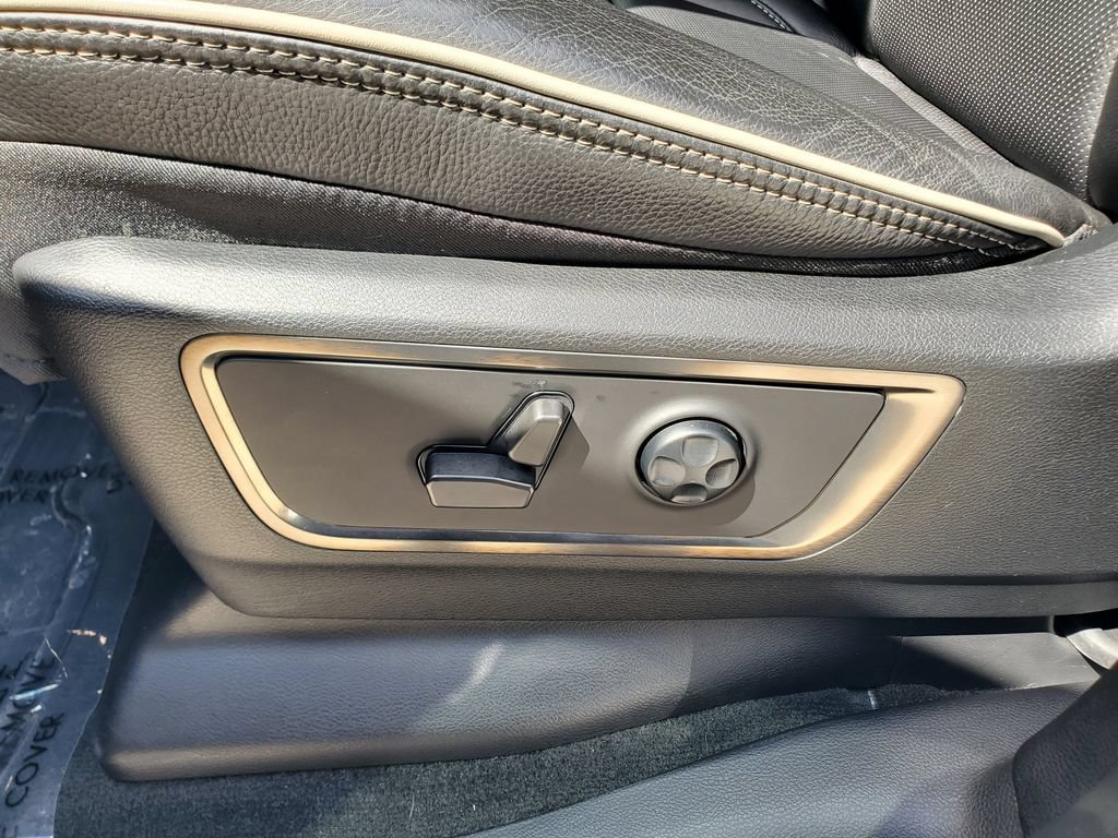 Used 2021 RAM 1500 Limited w/ Night Edition RWD image 18