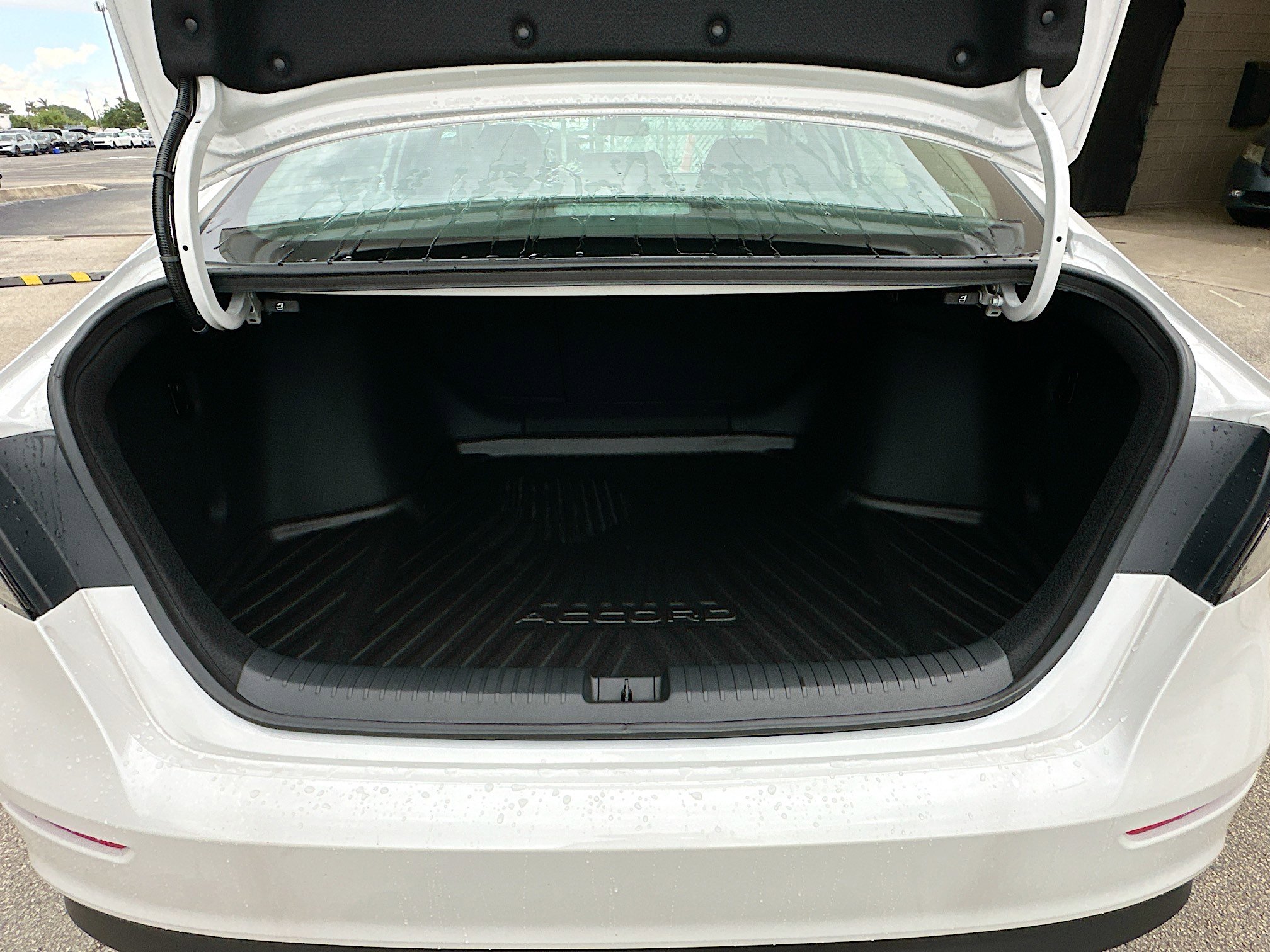 New 2025 Honda Accord SE image 19