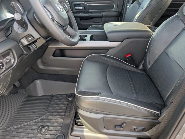 New 2026 RAM 3500 Laramie AWD/4WD image 14