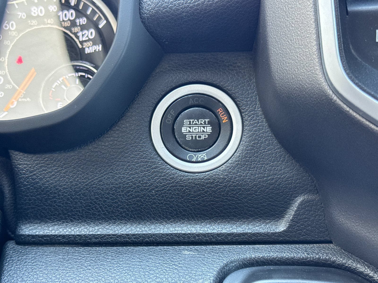 Used 2019 RAM 2500 Big Horn RWD image 25