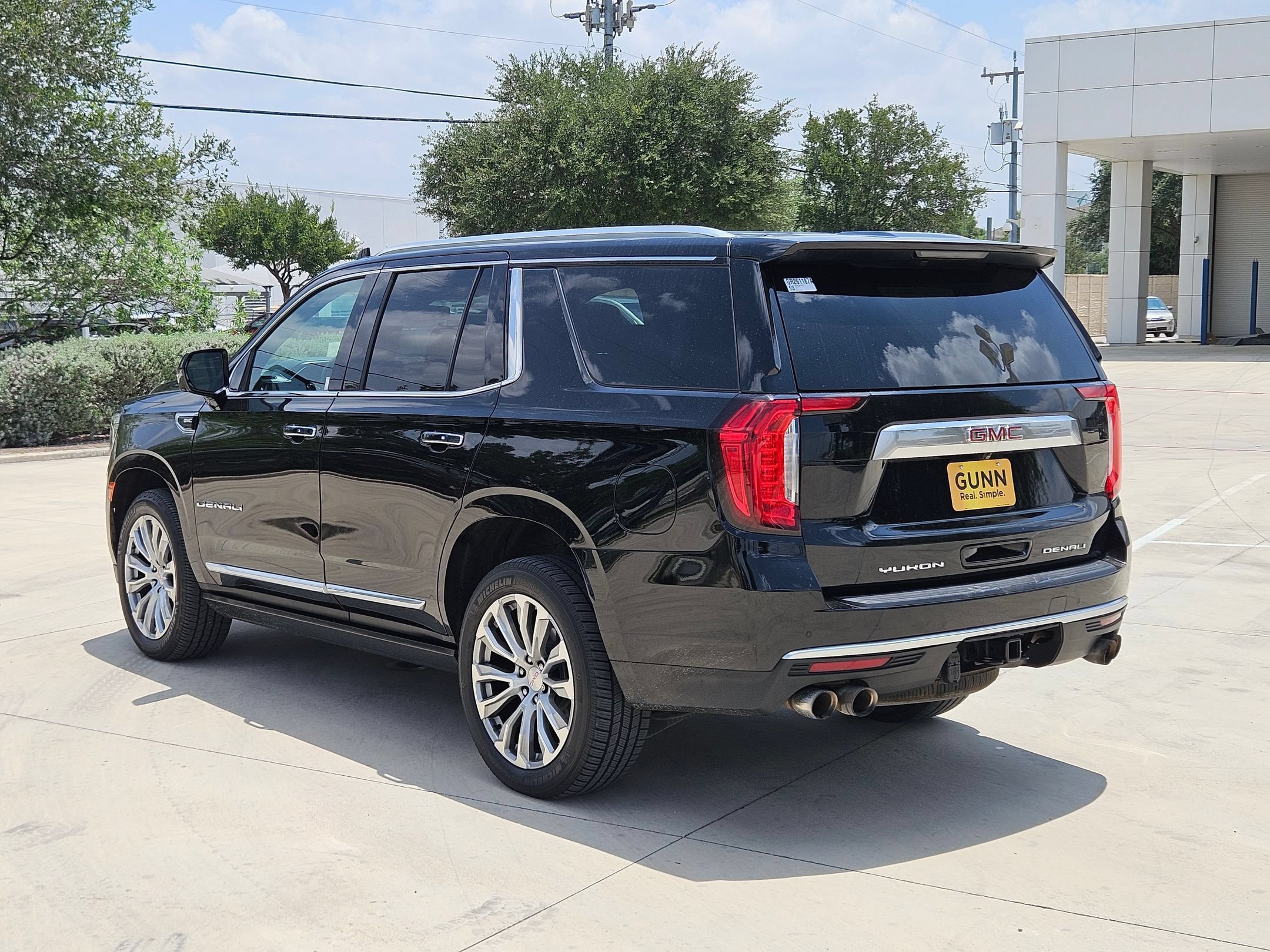 Certified 2022 GMC Yukon Denali AWD/4WD image 5