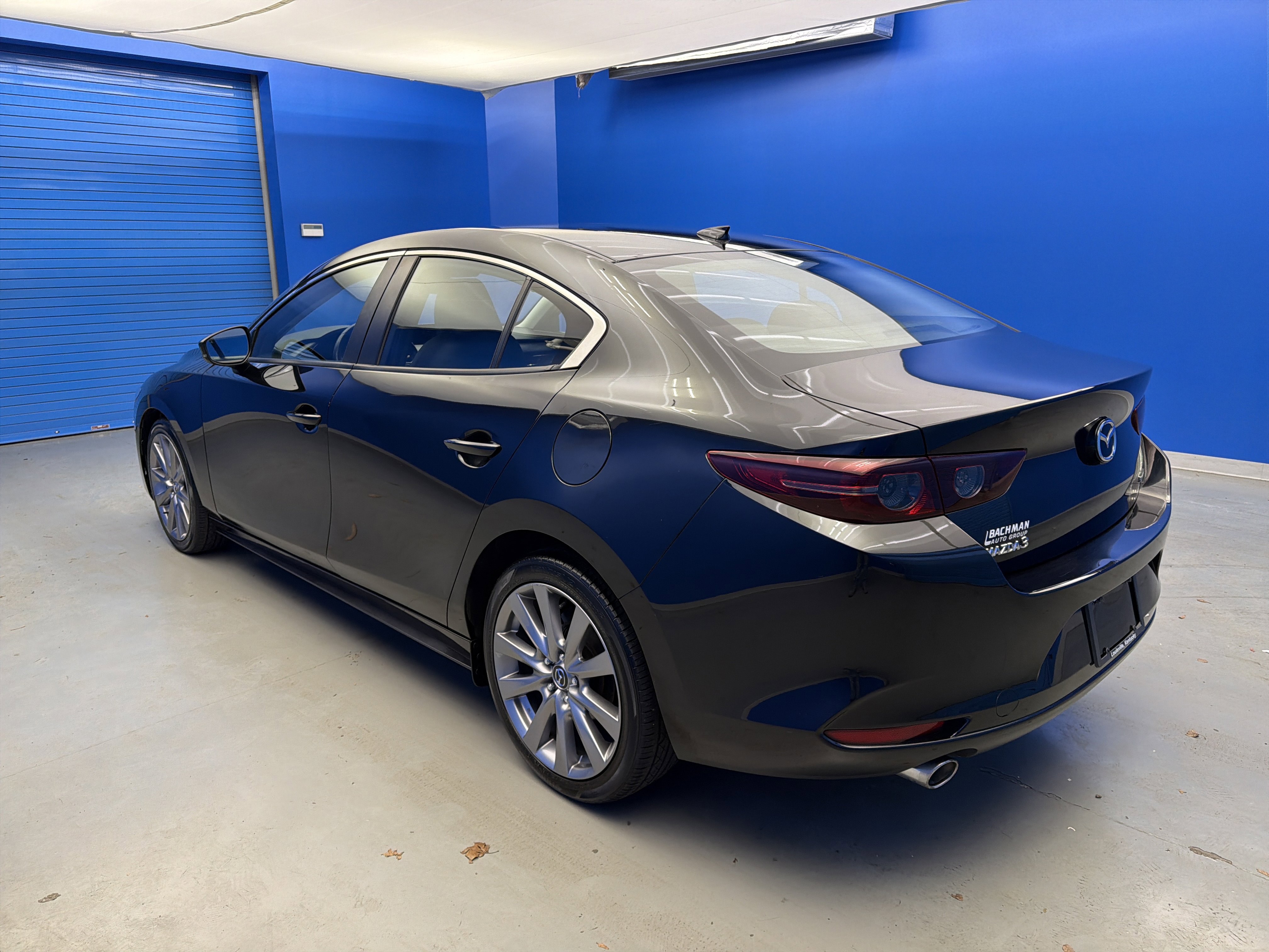 Used 2019 MAZDA MAZDA3 Sedan w/ Preferred Package image 5