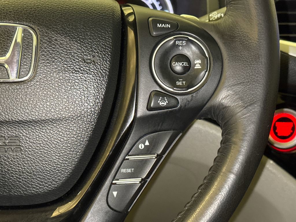 Used 2018 Honda Pilot Touring image 34