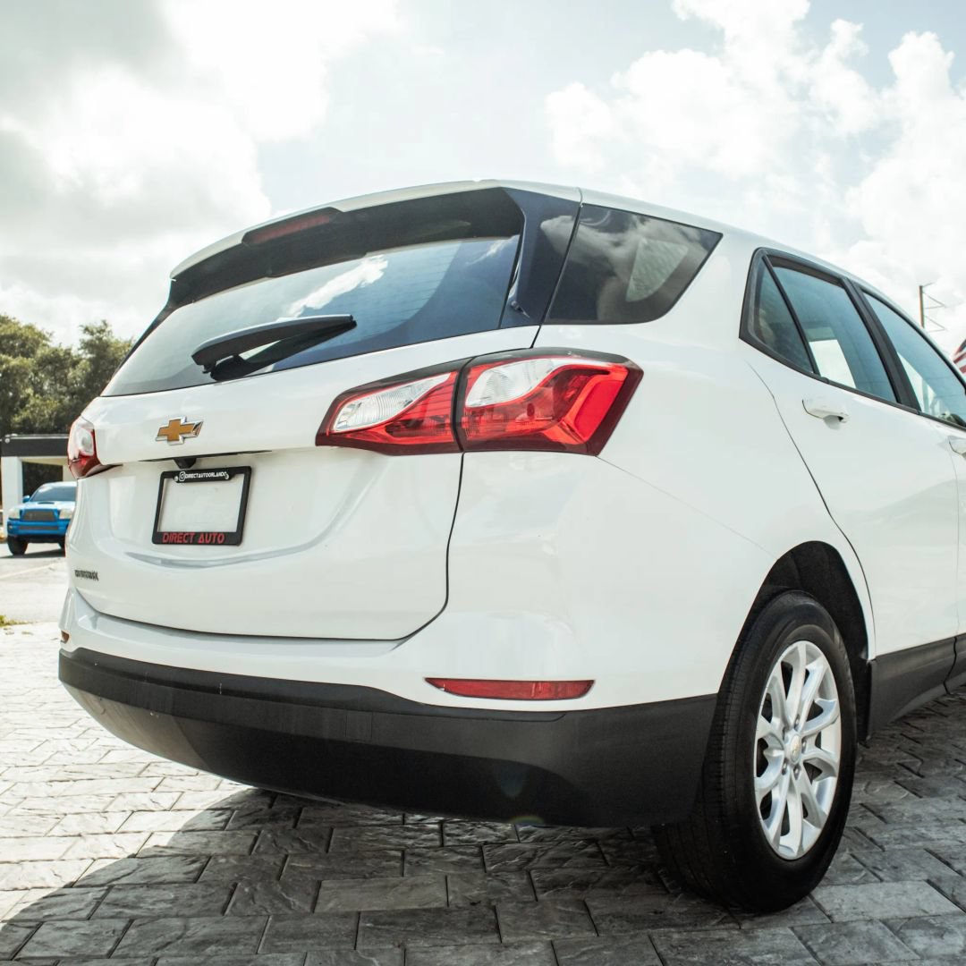 Used 2020 Chevrolet Equinox LS FWD image 16