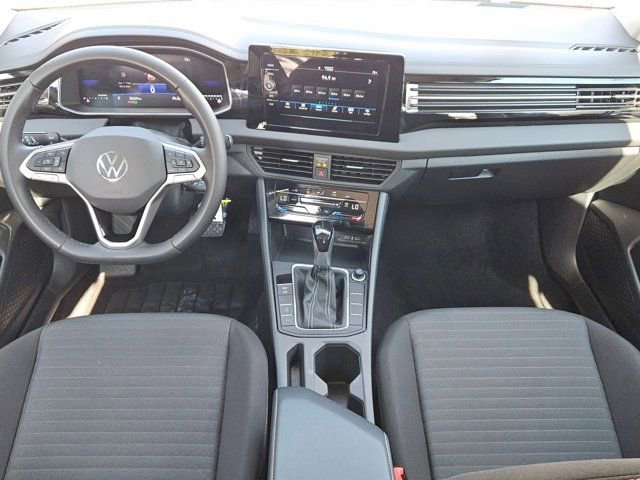 Used 2025 Volkswagen Jetta S image 27