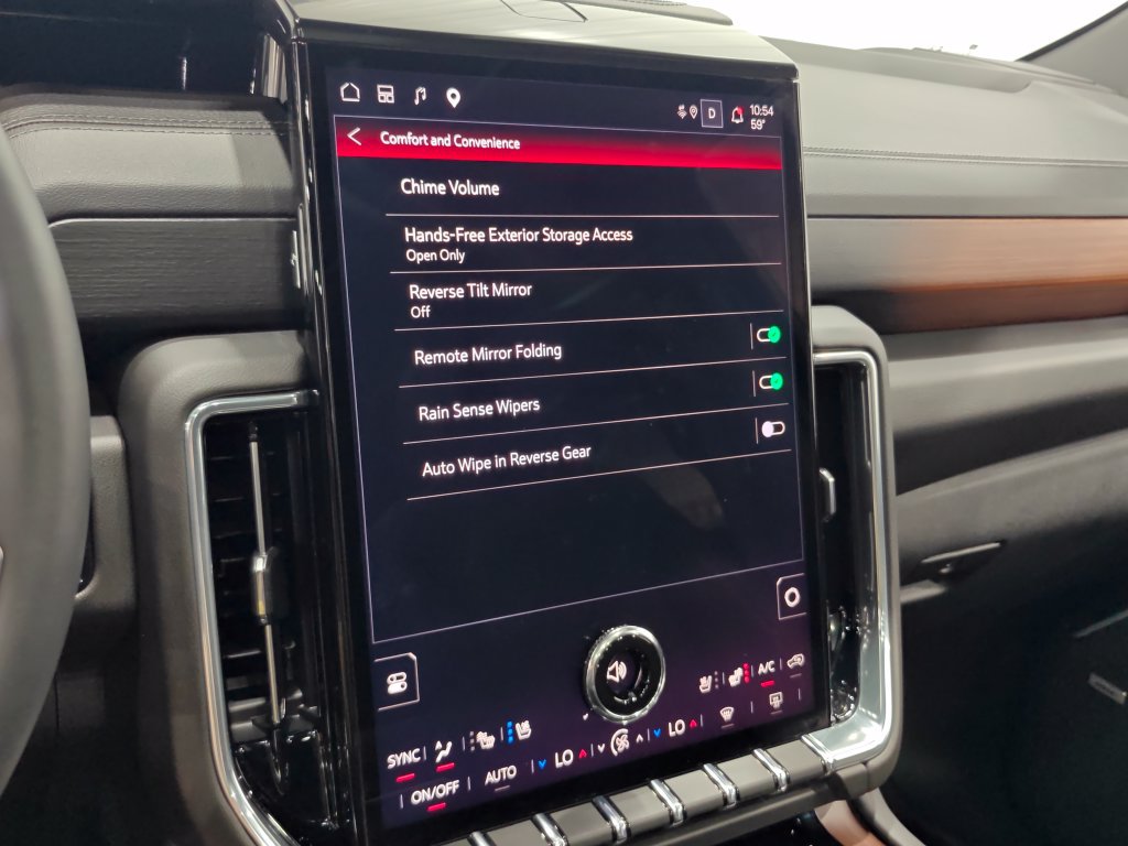 Used 2025 GMC Yukon Denali w/ Sun & Power Step Package AWD/4WD image 57