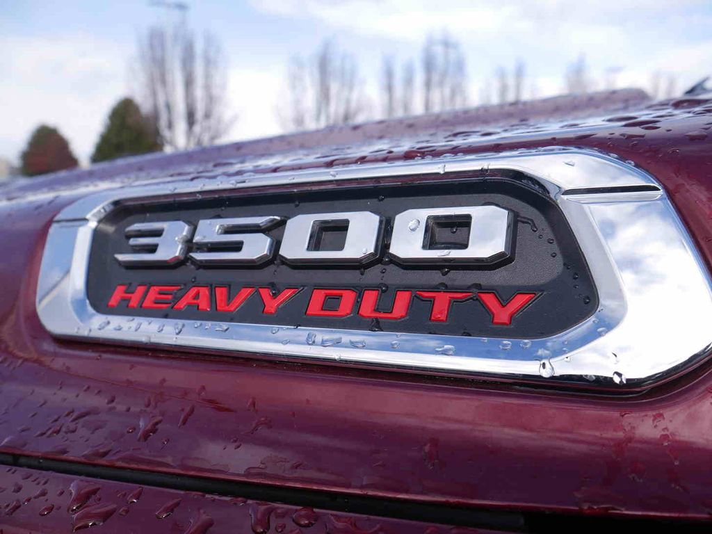 Used 2019 RAM 3500 Laramie image 19