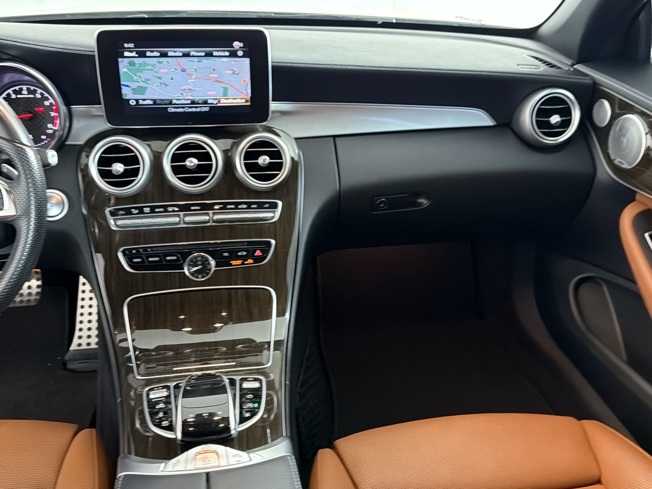 Certified 2018 Mercedes-Benz C 43 AMG 4MATIC Cabriolet image 29