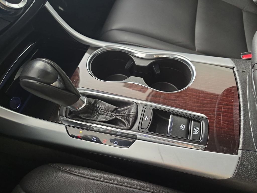 Used 2017 Acura TLX image 26