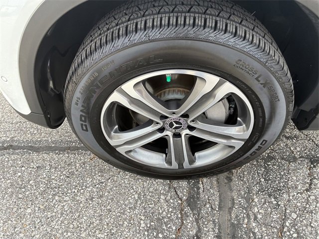 Used 2022 Mercedes-Benz GLC 300 4MATIC image 11