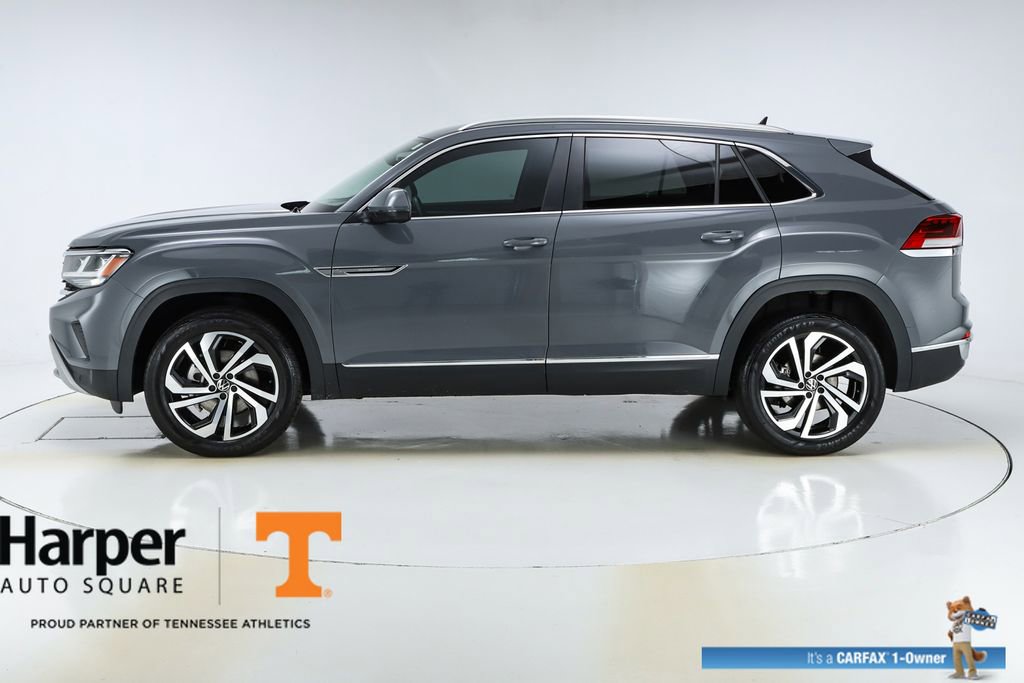 Used 2023 Volkswagen Atlas Cross Sport SEL image 2