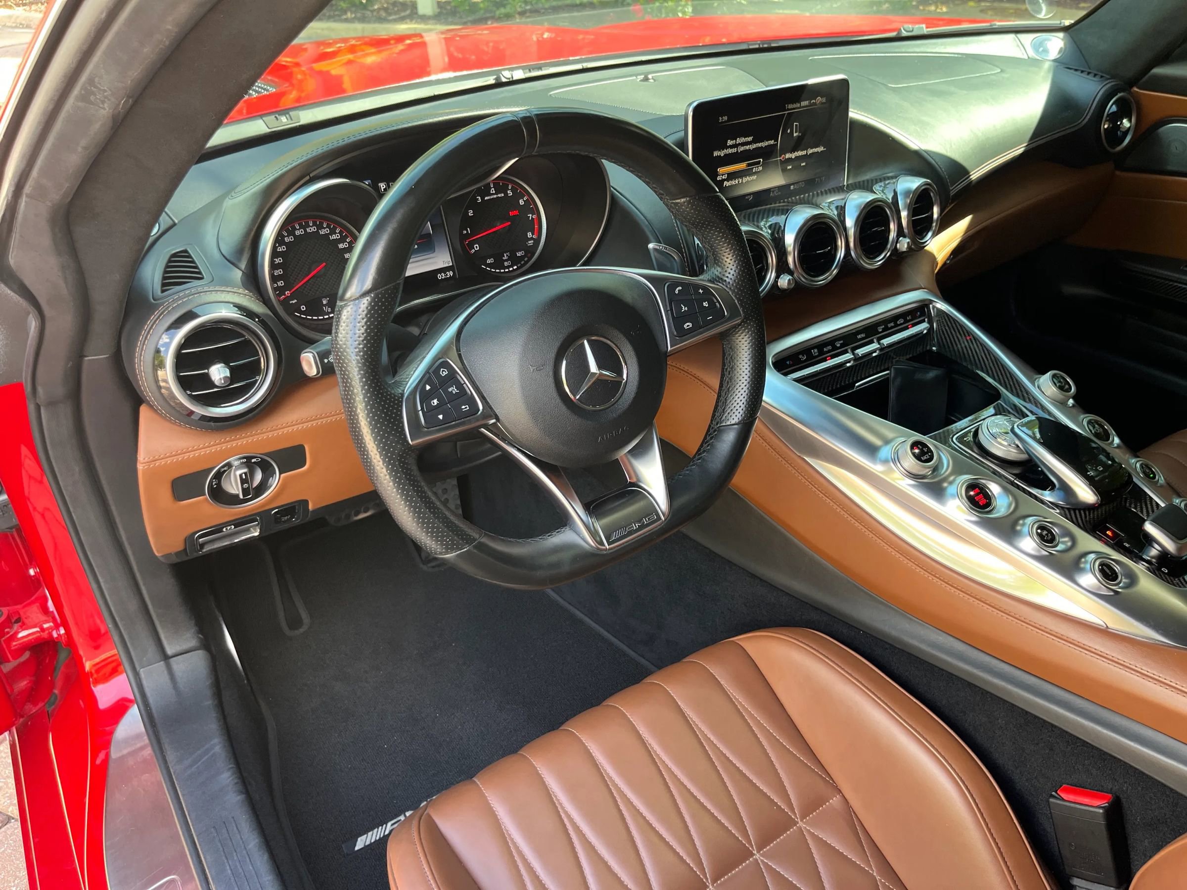 Used 2016 Mercedes-Benz AMG GT S image 16