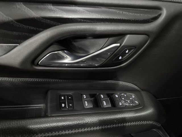 Used 2023 GMC Yukon Denali w/ Advanced Technology Package AWD/4WD image 17